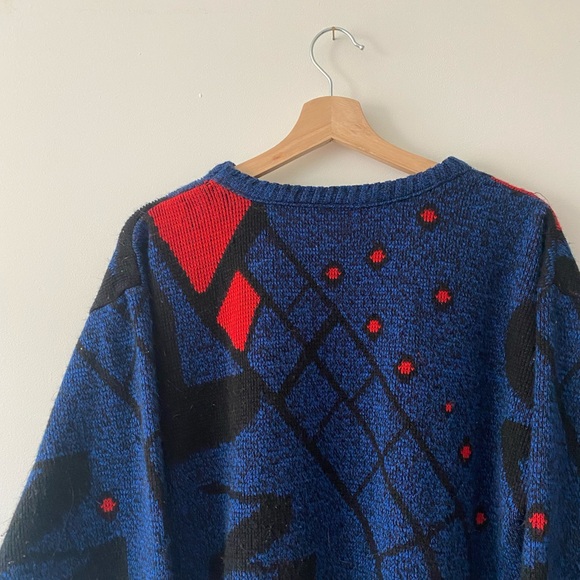 Retro Colorblock Sweater - Picture 6 of 7